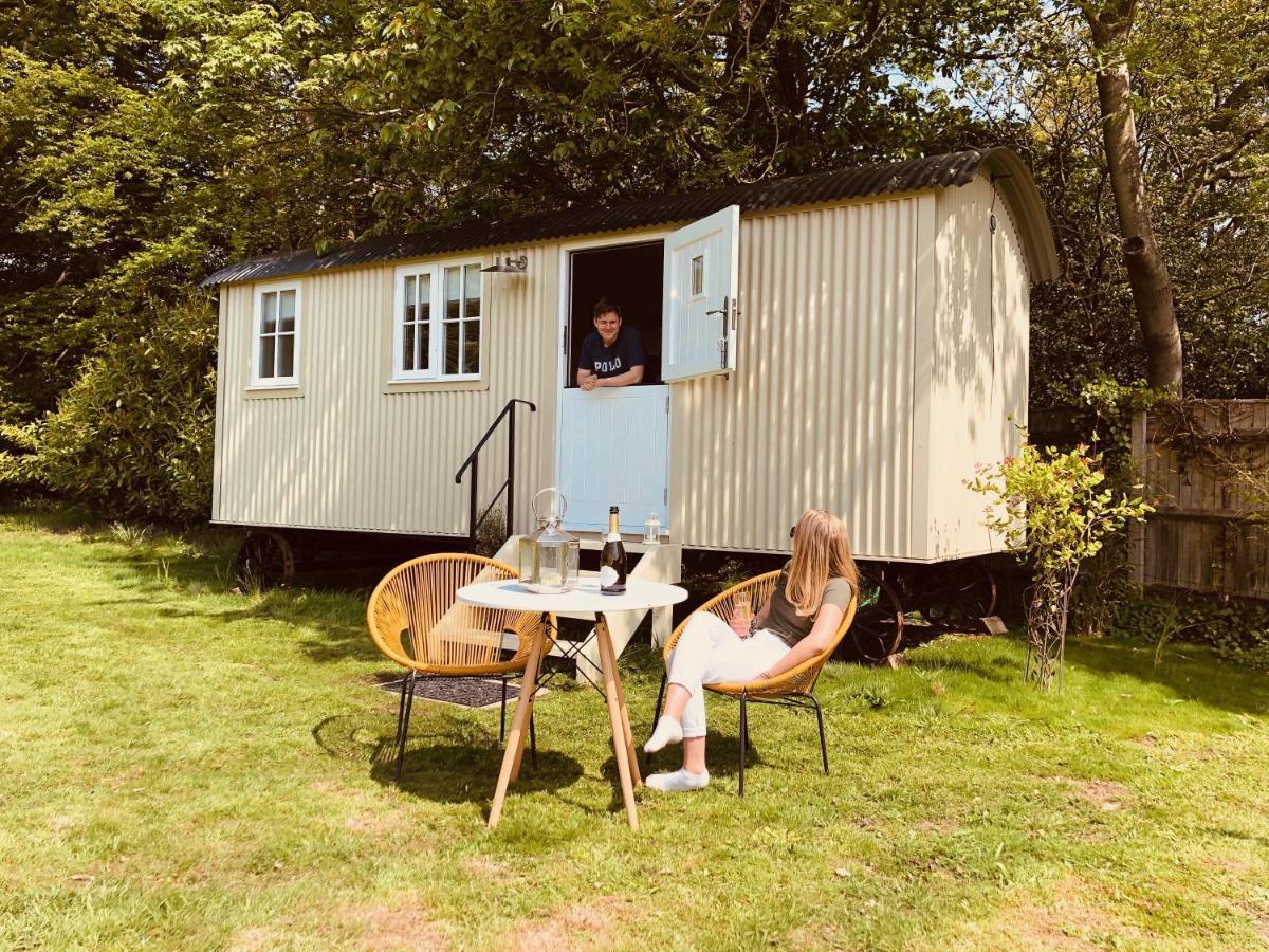Somerleyton Meadows - The Hideaway Hut & Hot Tub Herringfleet Ngoại thất bức ảnh